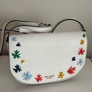 kate spade White Floral Appliqué Crossbody Bag new unused